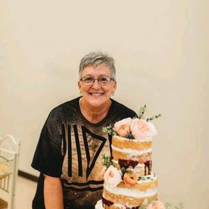 Meet your Posher, Debra